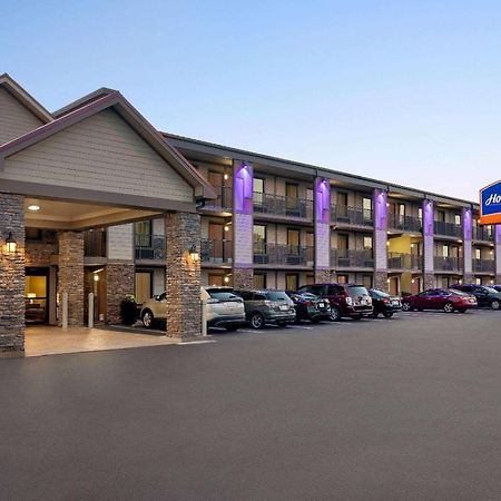 Howard Johnson By Wyndham Pigeon Forge Exteriér fotografie