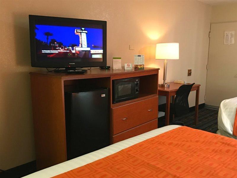Howard Johnson By Wyndham Pigeon Forge Exteriér fotografie