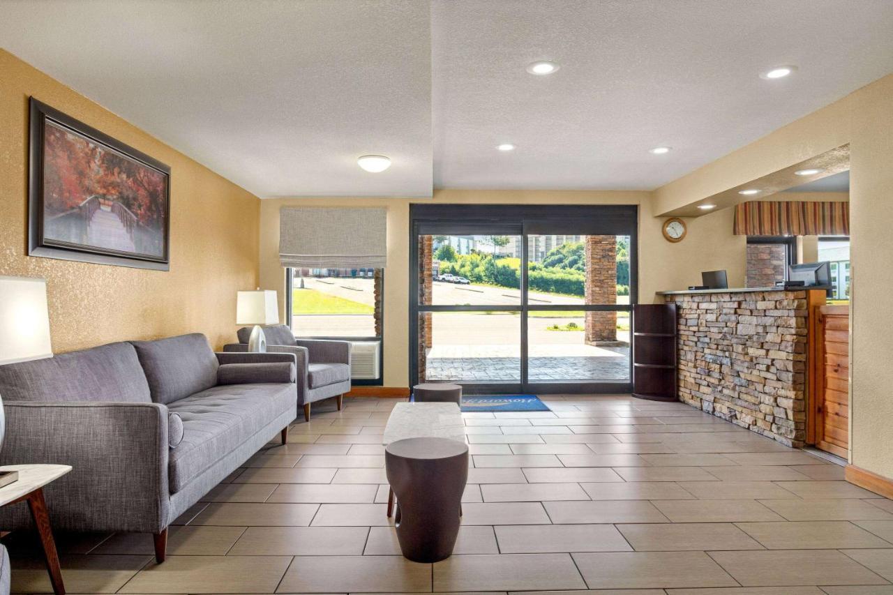 Howard Johnson By Wyndham Pigeon Forge Exteriér fotografie