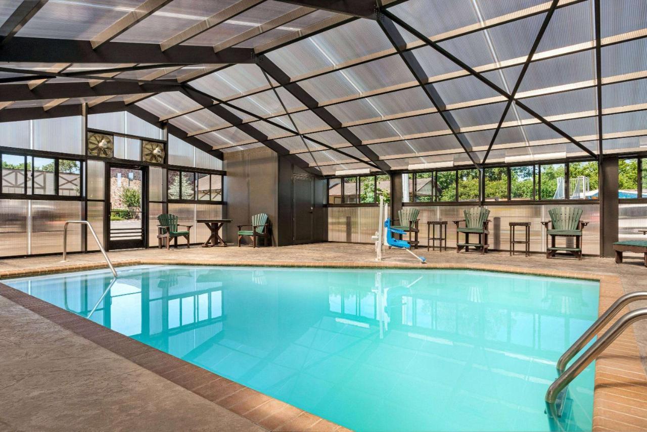 Howard Johnson By Wyndham Pigeon Forge Exteriér fotografie